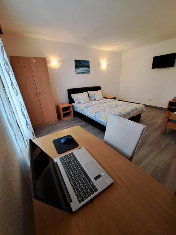 Apartman Morana Слуни Екстериор снимка
